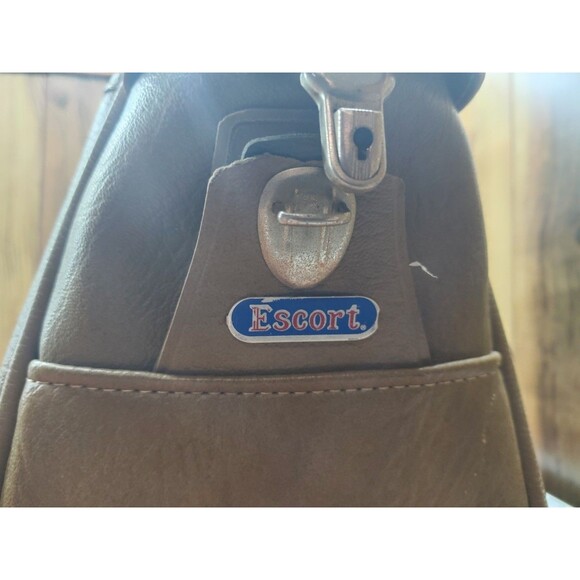 Vintage American Tourister Escort Tote Overnight Bag Luggage Brown - Picture 7 of 16
